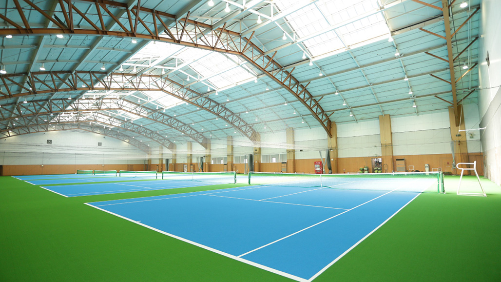 BIGBOX Higashiyamato indoor tennis court