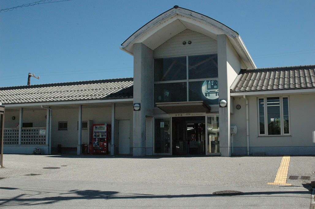 Takamiya Station