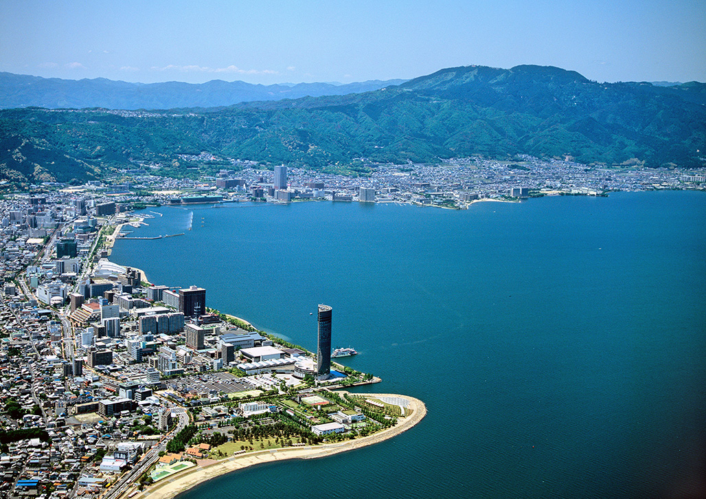 Lake Biwa Otsu Prince Hotel