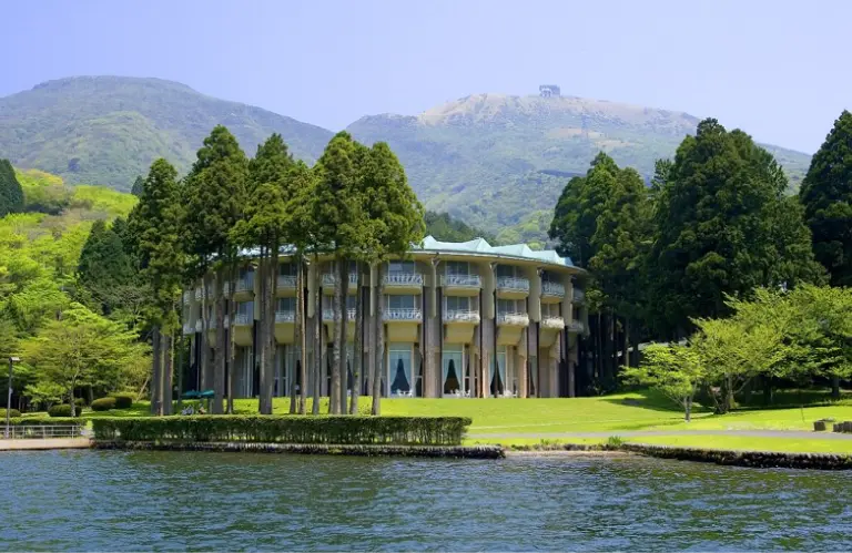 昭和を見つめた名建築の真価～村野藤吾建築の肌ざわり～